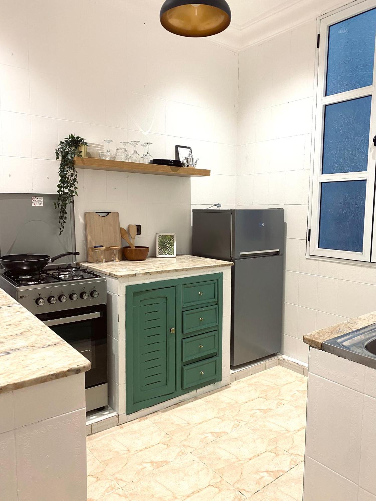 Charming Apartment Heart Of Medina Tetouan 2Br,Balcony, Buitenkant foto