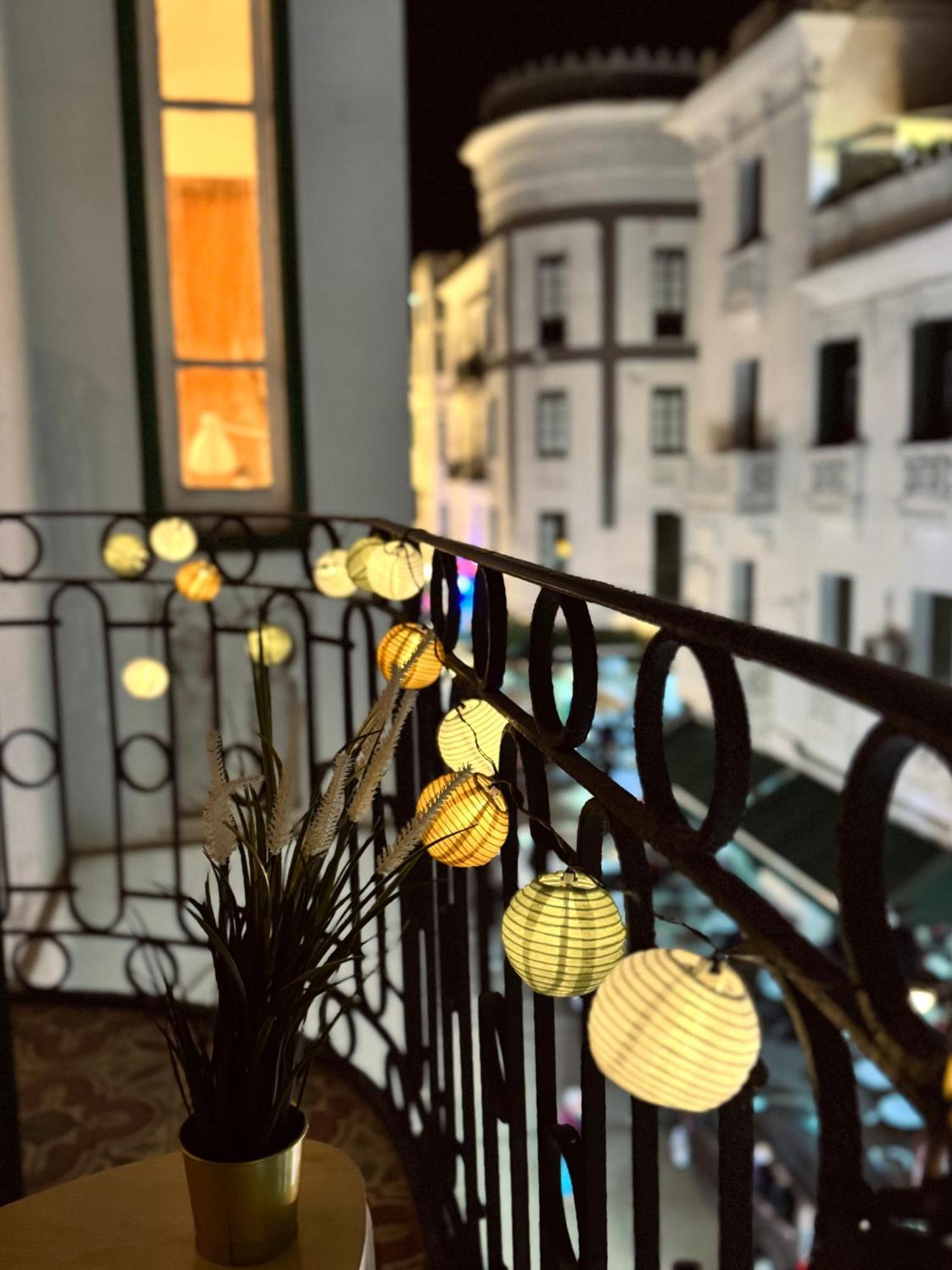Charming Apartment Heart Of Medina Tetouan 2Br,Balcony, Buitenkant foto